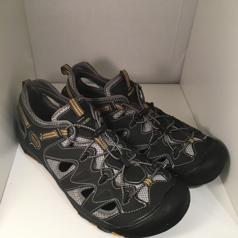 Highland Creek  Sandals Shoes Size 12